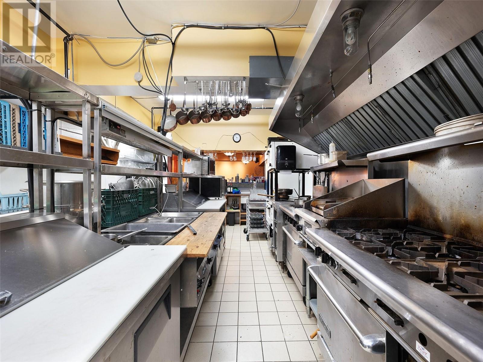 148 Silver Lode Lane Unit# B, Silver Star, British Columbia  V1B 3M1 - Photo 15 - 10324843