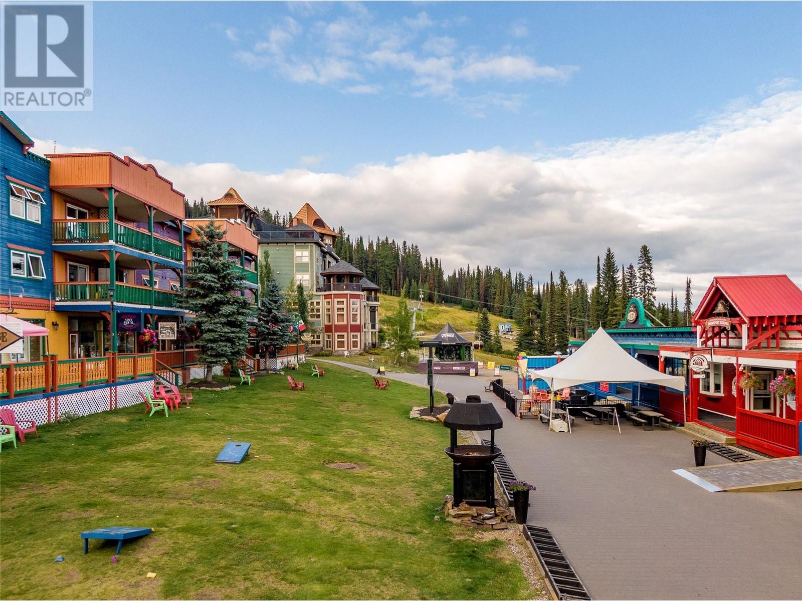 148 Silver Lode Lane Unit# B, Silver Star, British Columbia  V1B 3M1 - Photo 5 - 10324843