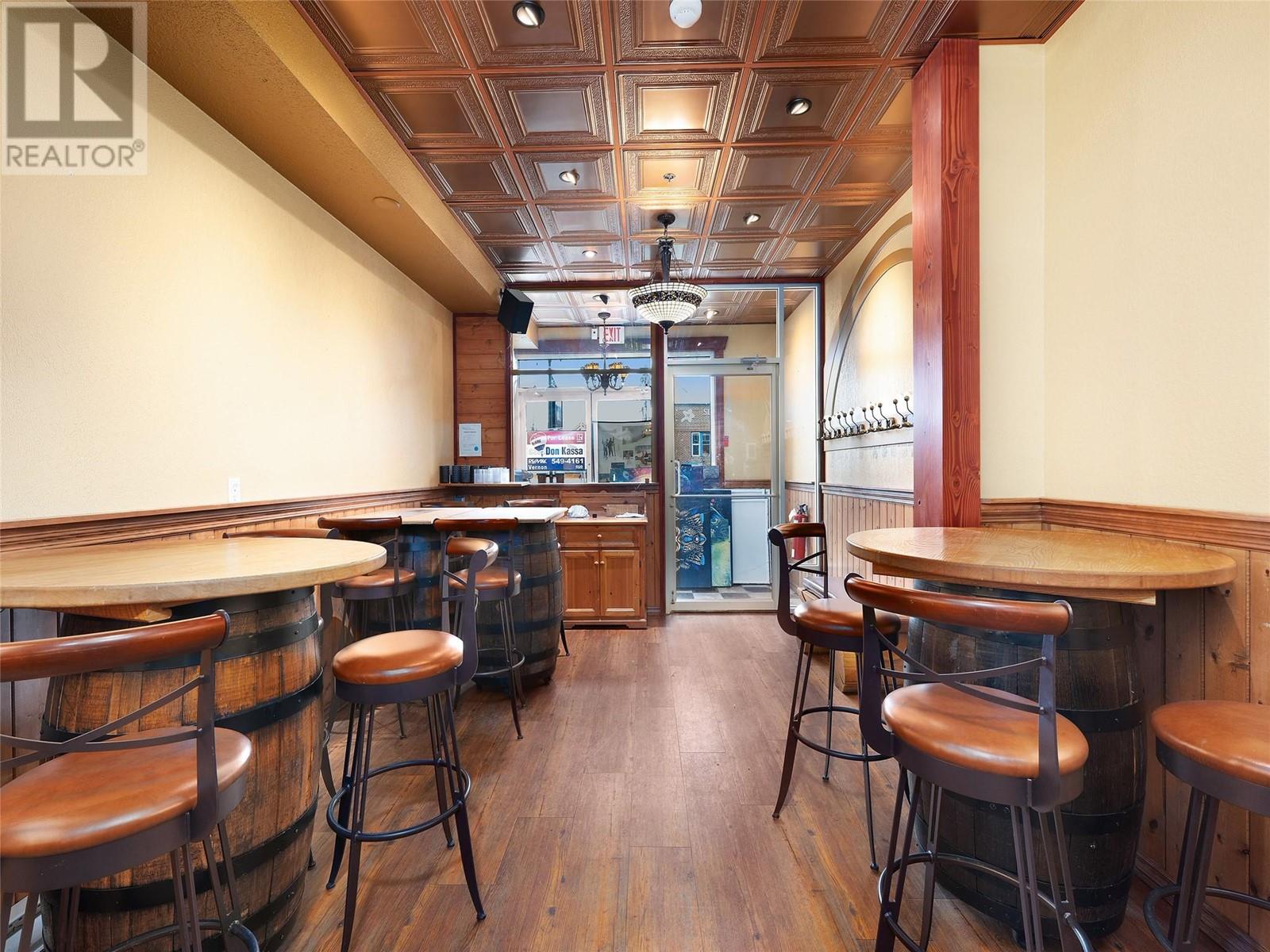 148 Silver Lode Lane Unit# B, Silver Star, British Columbia  V1B 3M1 - Photo 9 - 10324843