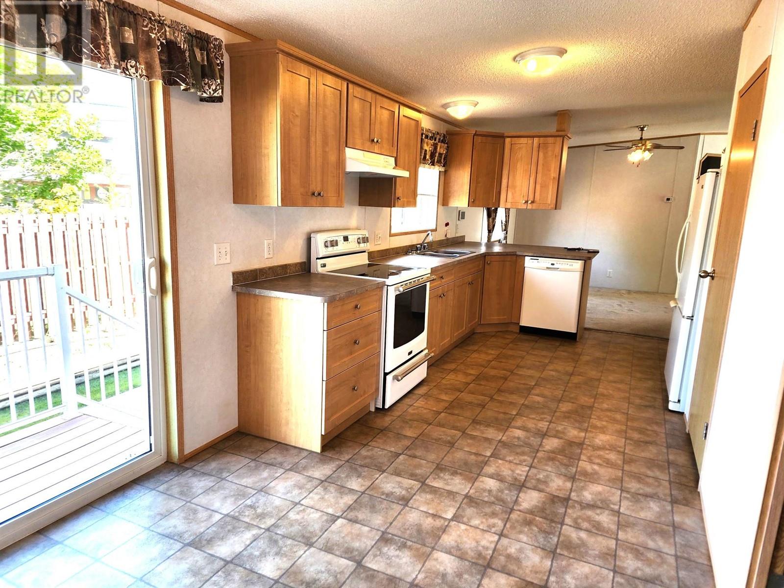 67-7545 Dallas Drive, Kamloops, British Columbia  V2C 6X8 - Photo 4 - 181089