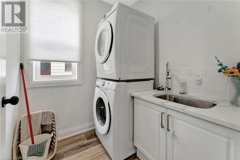 157 Terrace Hill Street, Brantford, Ontario  N3R 1G5 - Photo 27 - 40646132