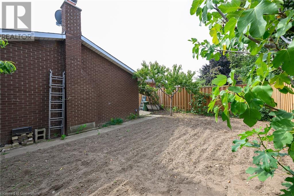 48 Crawford Drive, Hamilton, Ontario  L8H 2P1 - Photo 32 - 40652151