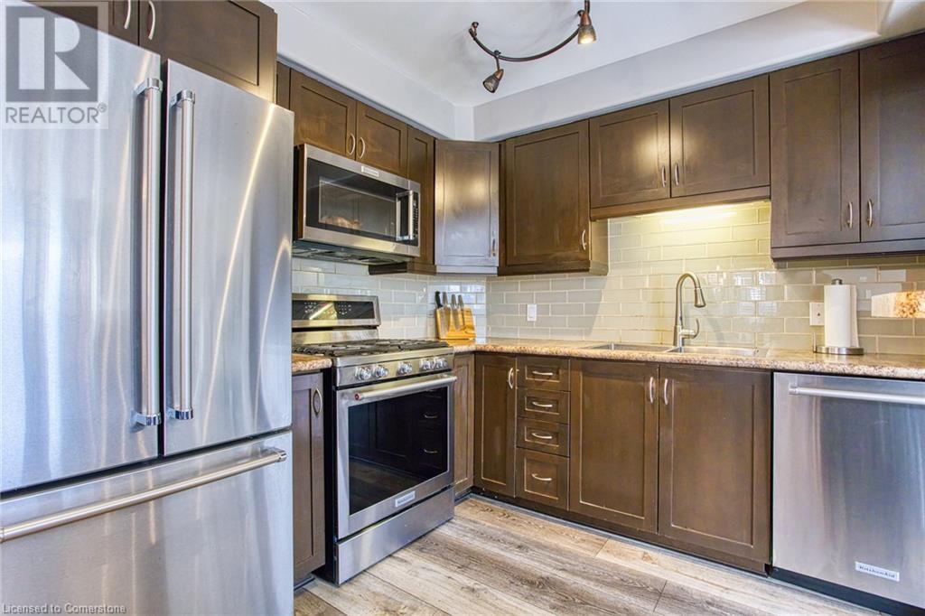 121 Sumner Crescent, Grimsby, Ontario L3M 0B4 - Photo 13 - 40650854