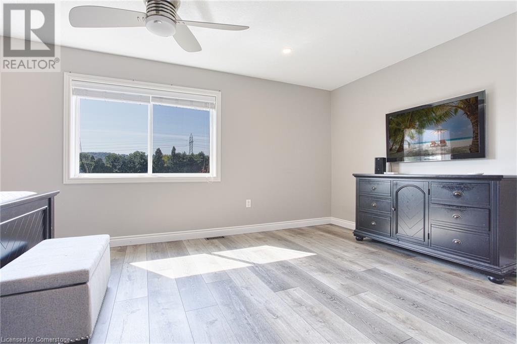 121 Sumner Crescent, Grimsby, Ontario L3M 0B4 - Photo 22 - 40650854