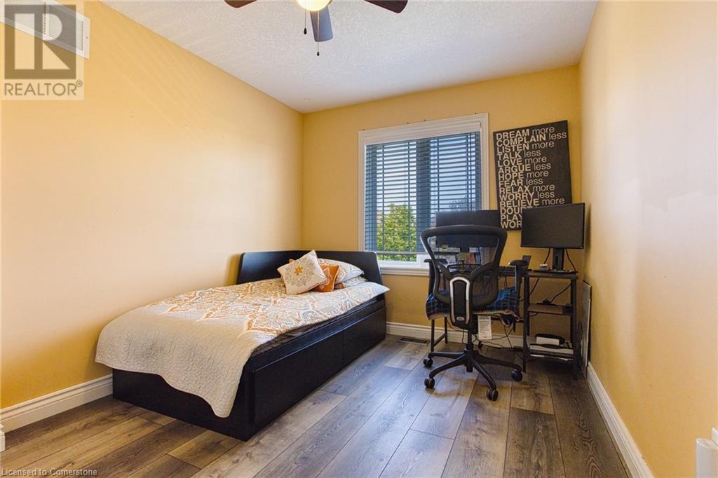 121 Sumner Crescent, Grimsby, Ontario L3M 0B4 - Photo 25 - 40650854