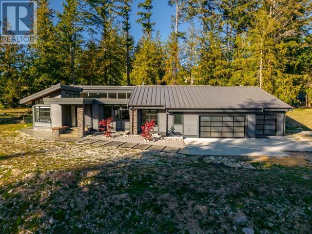 7900 BUTLER ROAD, powell river, British Columbia