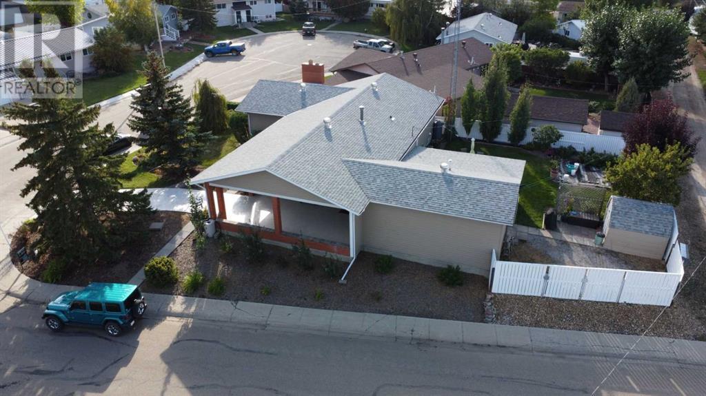 609 Kennedy Place, Hanna, Alberta  T0J 1P0 - Photo 5 - A2167940