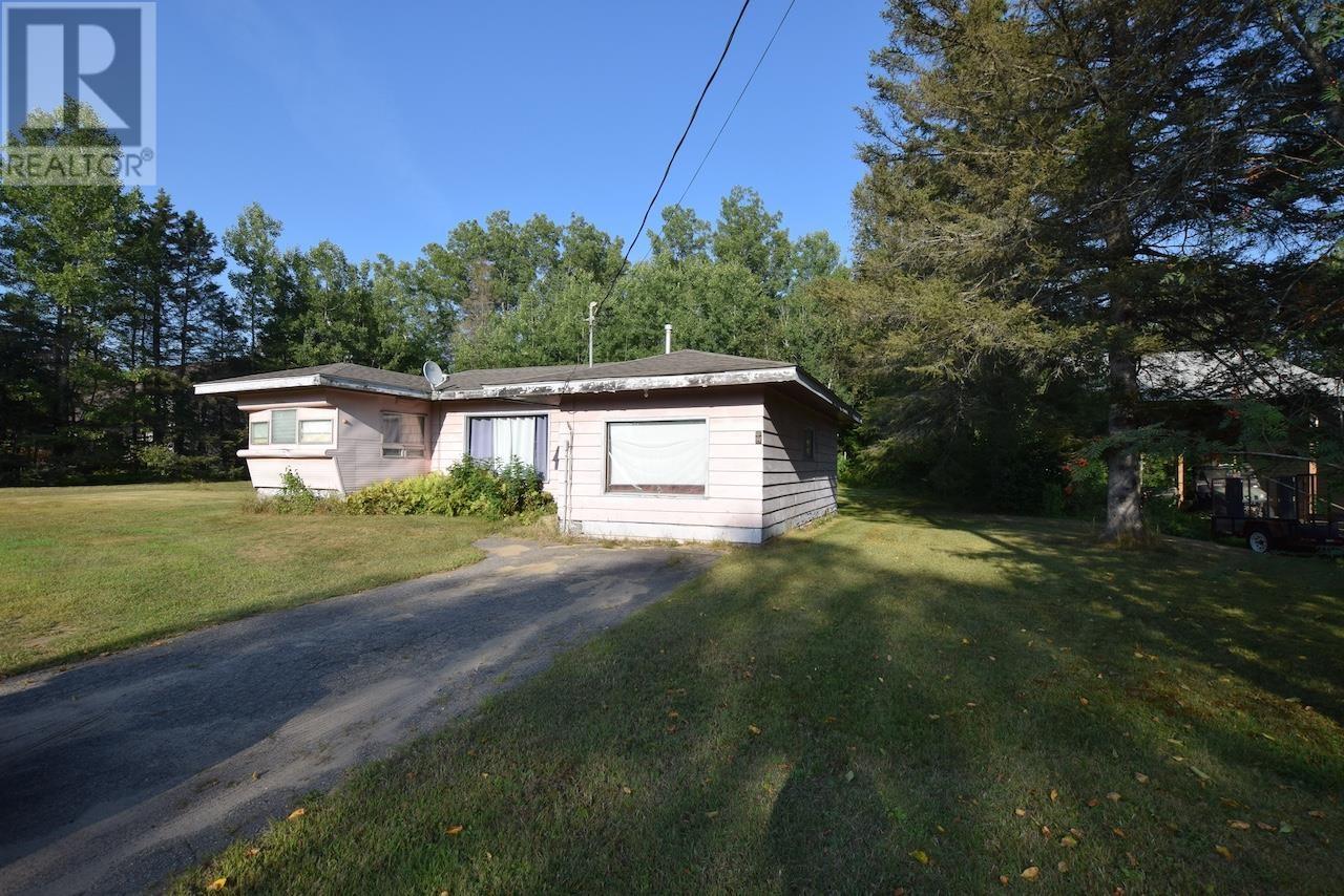 7 Eley Rd, Iron Bridge, Ontario  P0R 1H0 - Photo 4 - SM242441