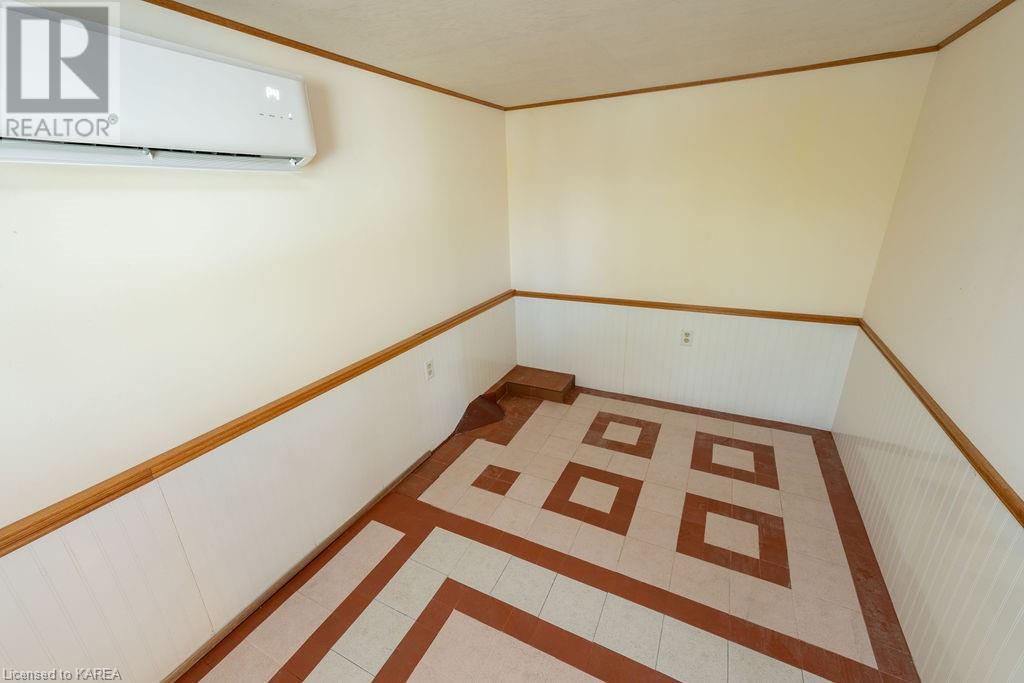 2305e Opinicon Road, Rideau Lakes, Ontario  K0G 1E0 - Photo 16 - 40652254