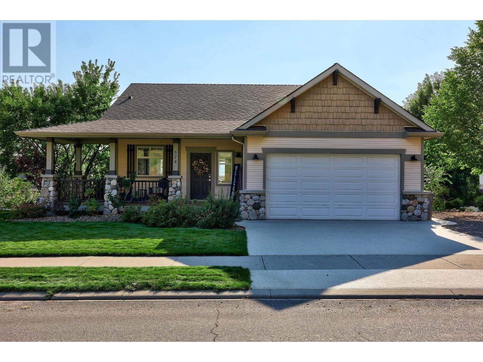 574 SUN RIVERS DRIVE W, kamloops, British Columbia
