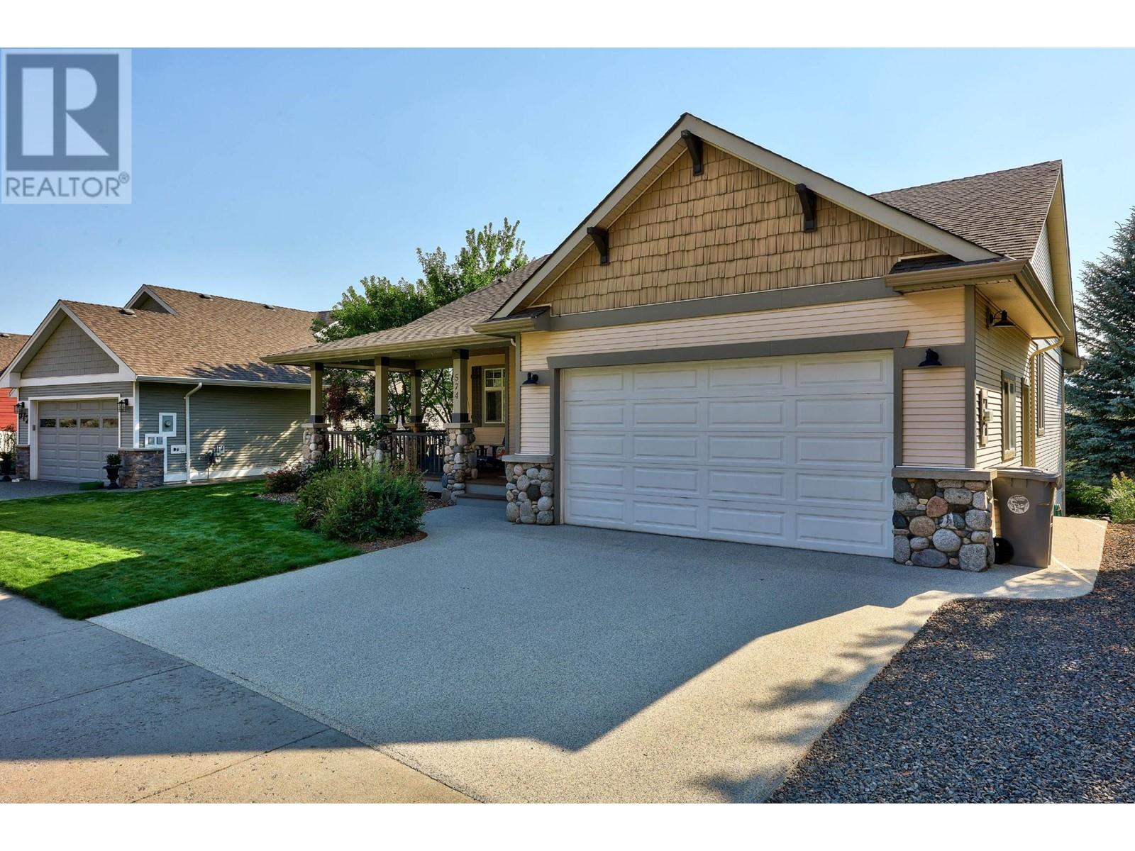 574 Sun Rivers Drive W, Kamloops, British Columbia  V2H 1R6 - Photo 2 - 181083