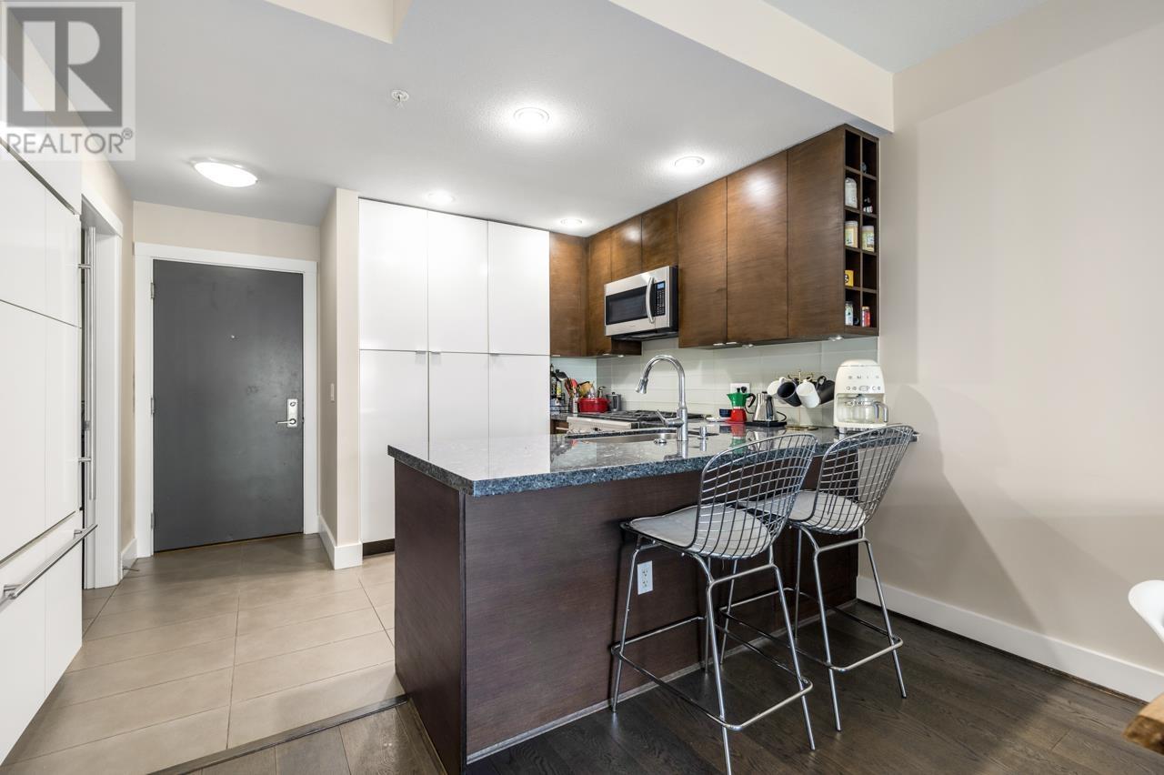 Listing Picture 11 of 27 : 303 5928 BIRNEY AVENUE, Vancouver / 溫哥華 - 魯藝地產 Yvonne Lu Group - MLS Medallion Club Member