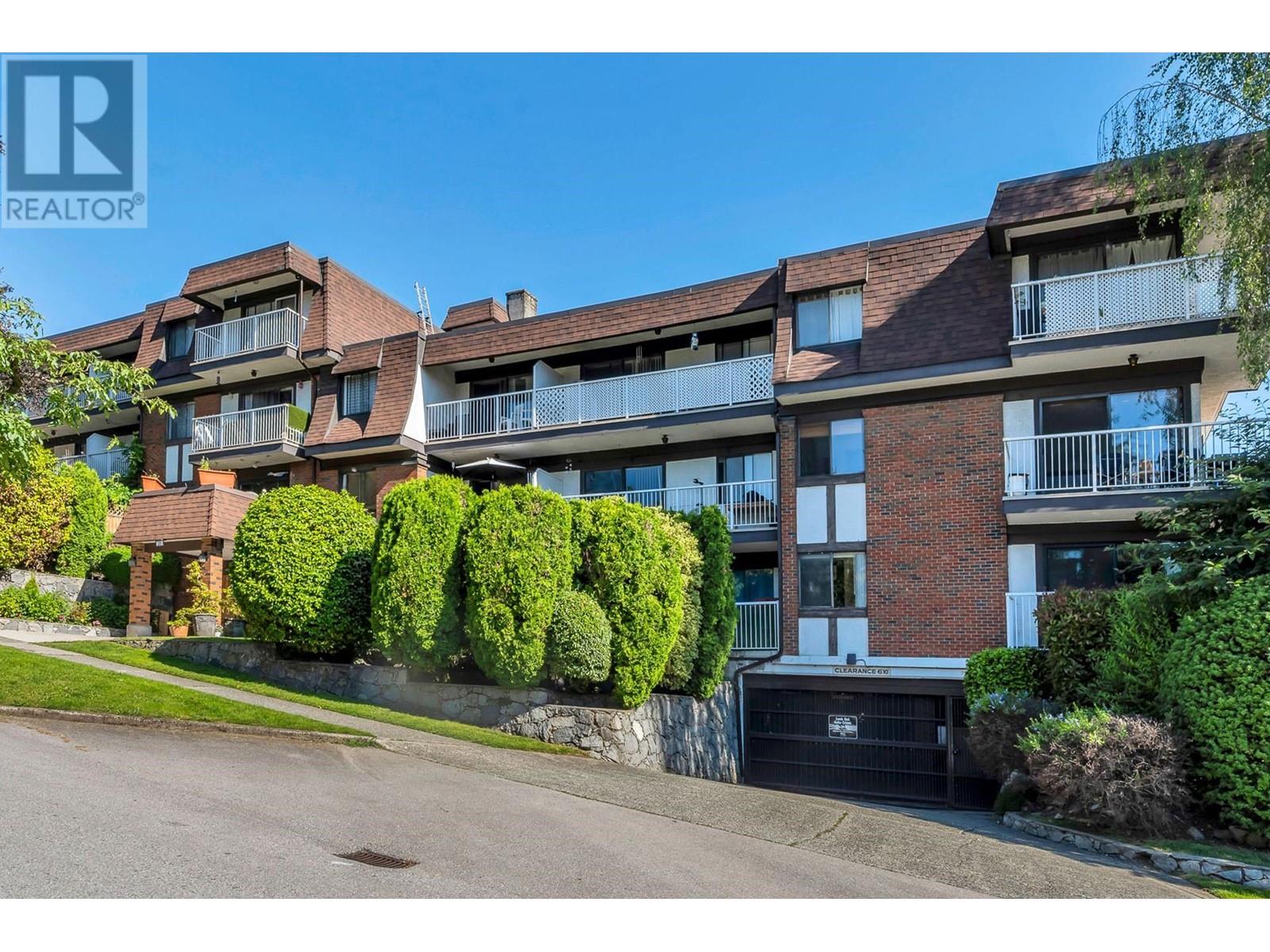 309 331 Knox Street, New Westminster, British Columbia  V3L 3N4 - Photo 2 - R2929081