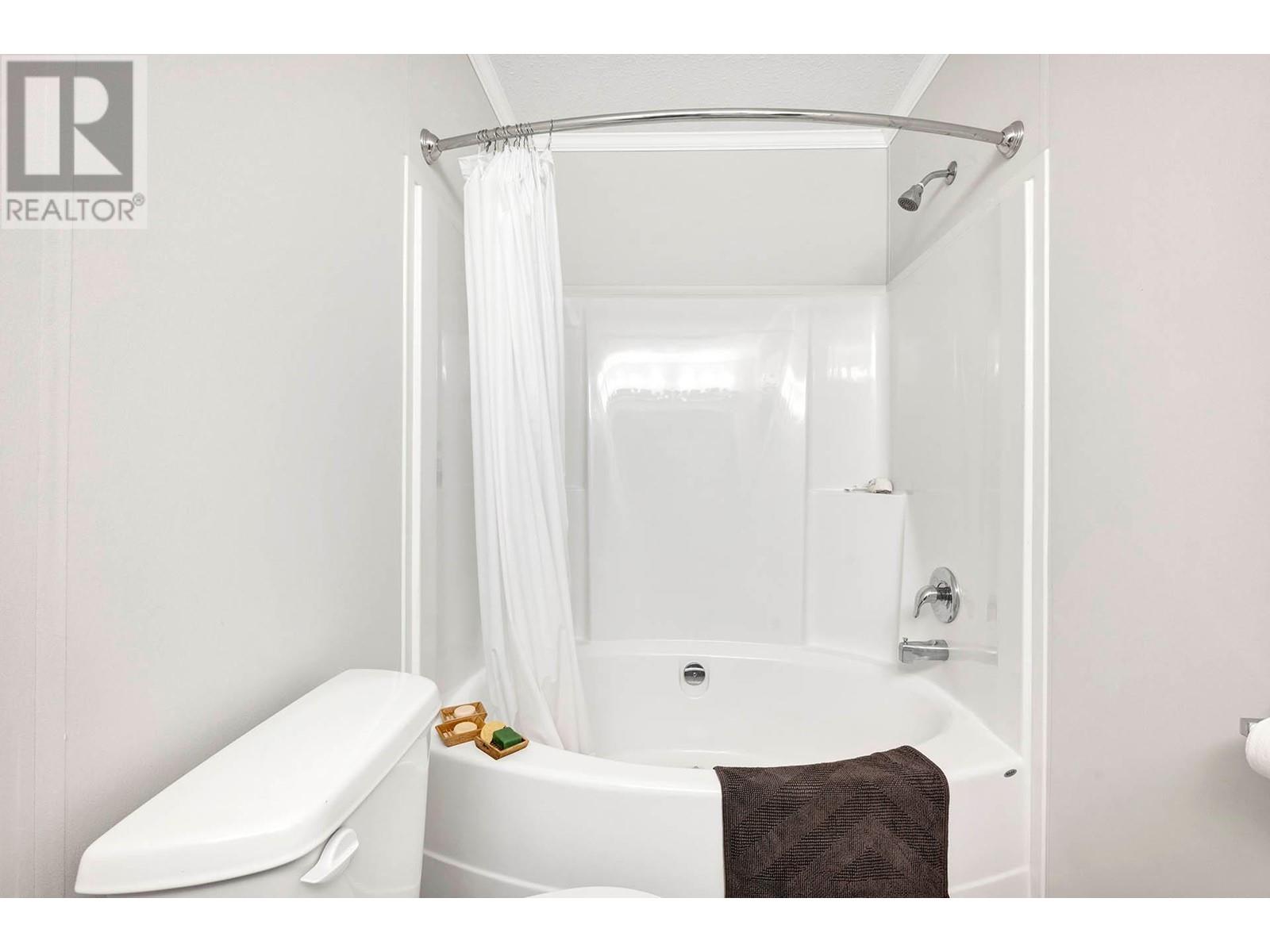 3-235 Aylmer Rd, Chase, British Columbia  V0E 1M0 - Photo 17 - 181098