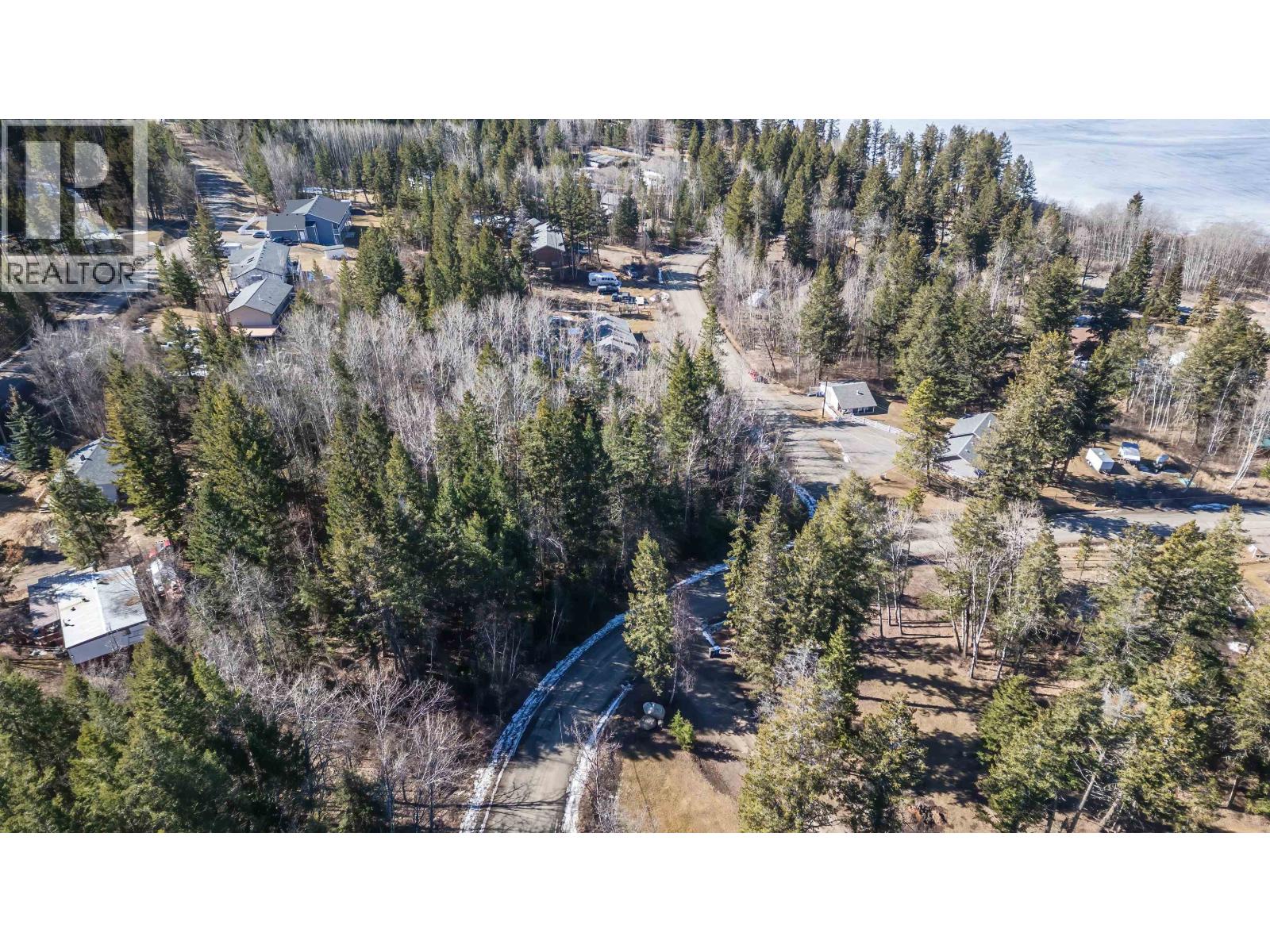 4722 Cariboo Drive, 108 Mile Ranch, British Columbia V0K 2Z0 - Photo 9 - R2863507