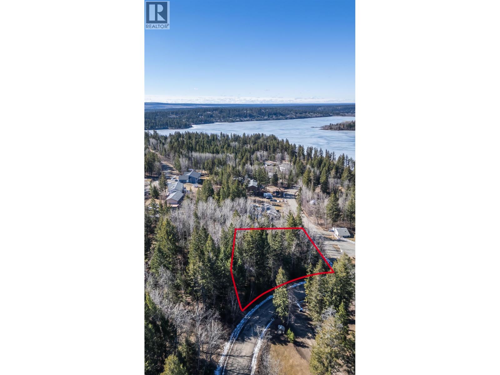 4722 Cariboo Drive, 108 Mile Ranch, British Columbia V0K 2Z0 - Photo 8 - R2863507