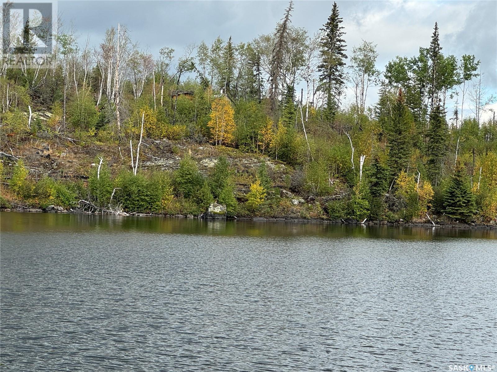 Remote Cabin On Esmay Lake, Northern Admin District, Saskatchewan  S0J 1L0 - Photo 2 - SK984486