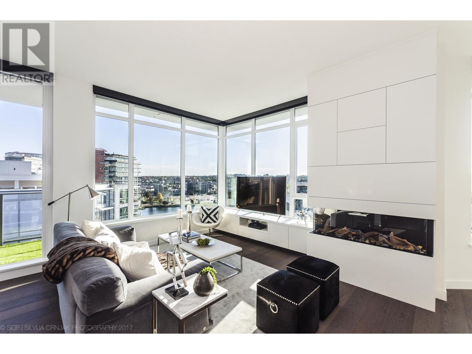 Property at PH2017 68 SMITHE STREET image 5
