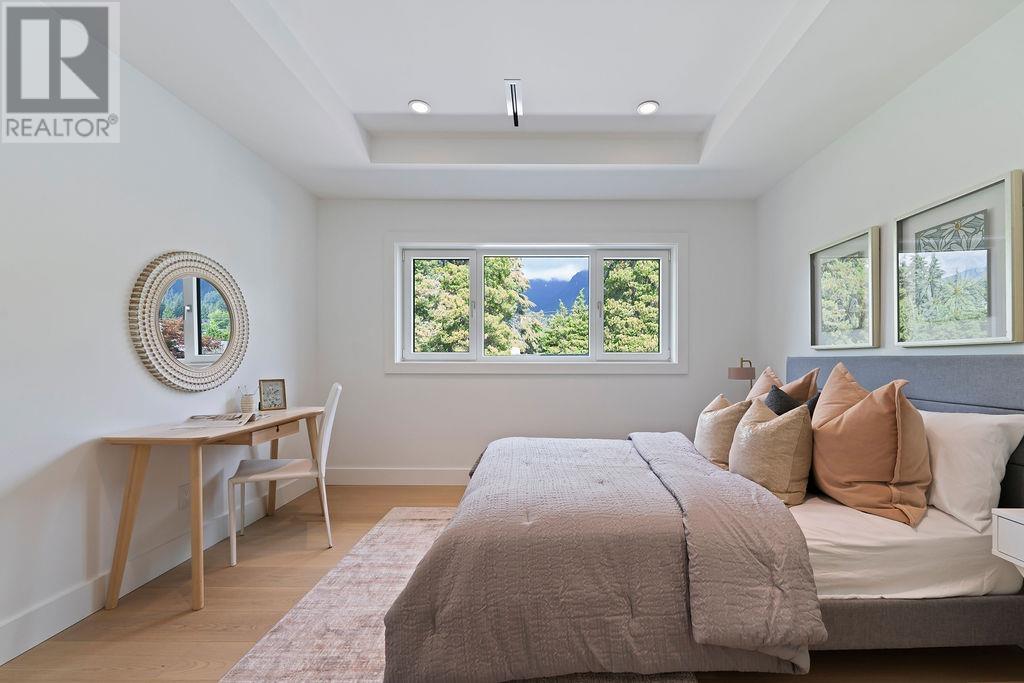 4015 Sunnycrest Drive, North Vancouver, British Columbia V7R 3E3 - Photo 26 - R2929181