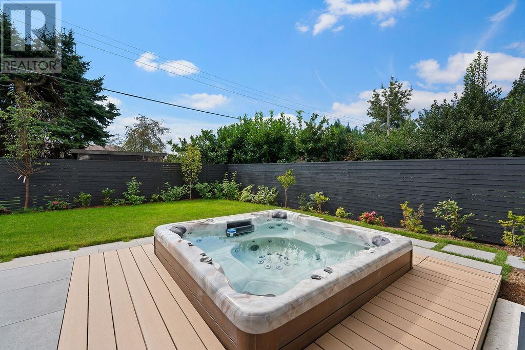 4015 Sunnycrest Drive, North Vancouver, British Columbia V7R 3E3 - Photo 35 - R2929181