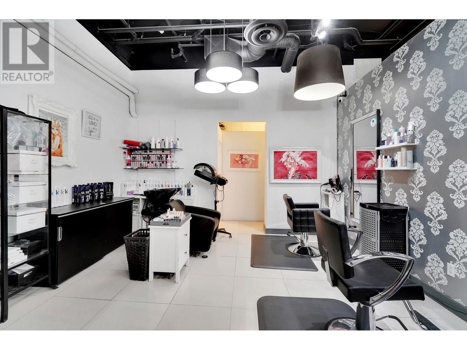 11311 Confidential, Vancouver, British Columbia  V0V 0V0 - Photo 2 - C8063221