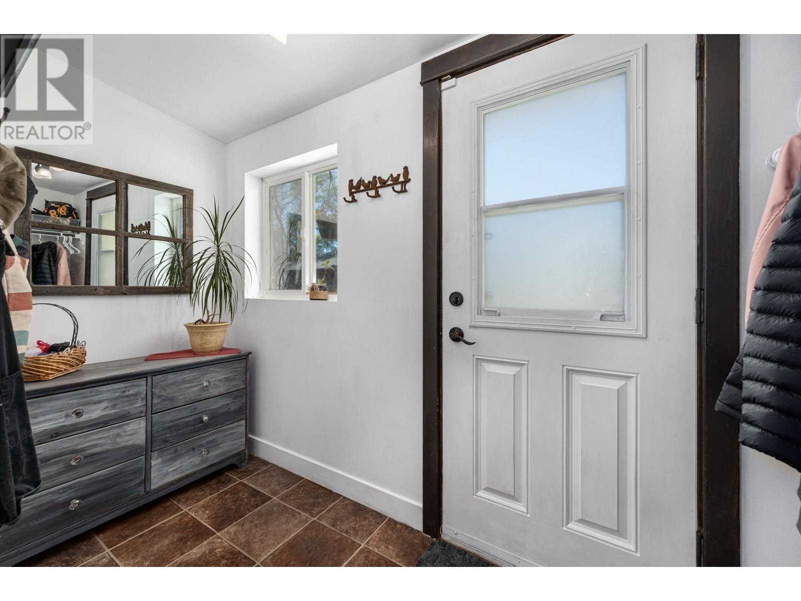 253 Royal Ave, Kamloops, British Columbia  V2B 3P4 - Photo 19 - 181097