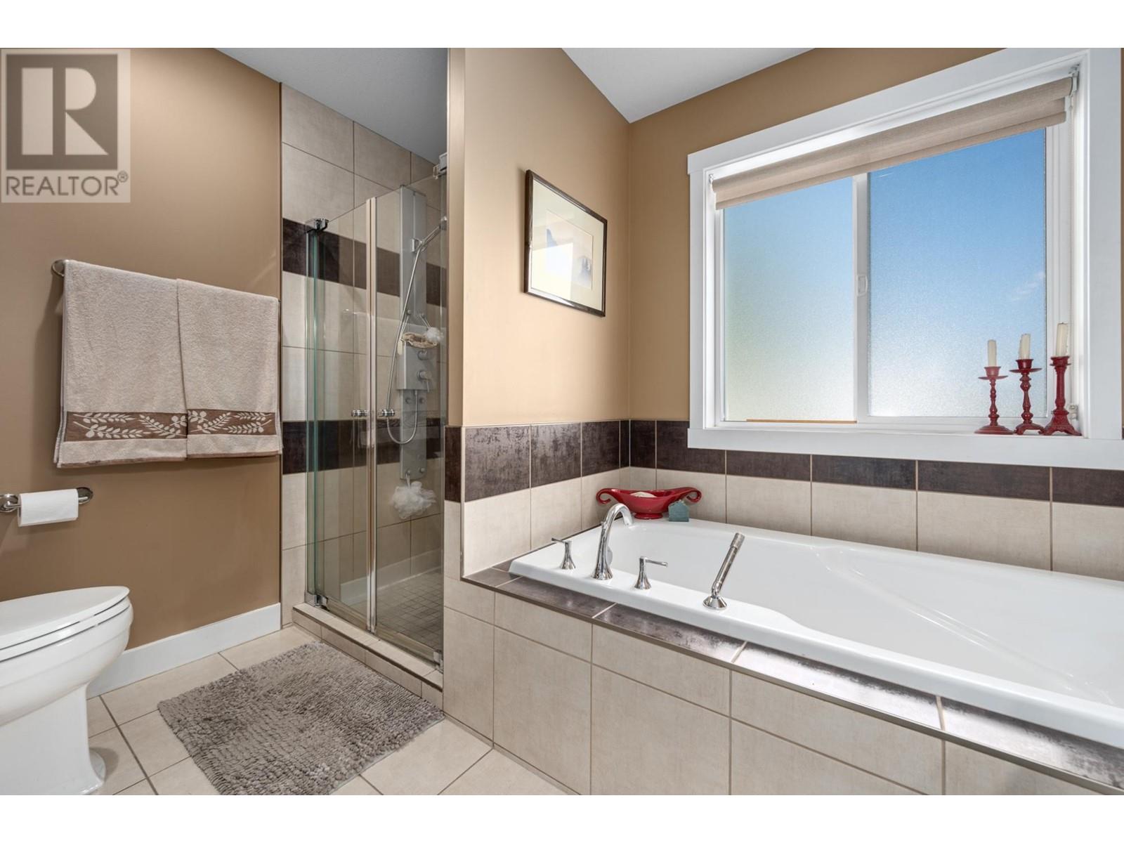 253 Royal Ave, Kamloops, British Columbia  V2B 3P4 - Photo 44 - 181097