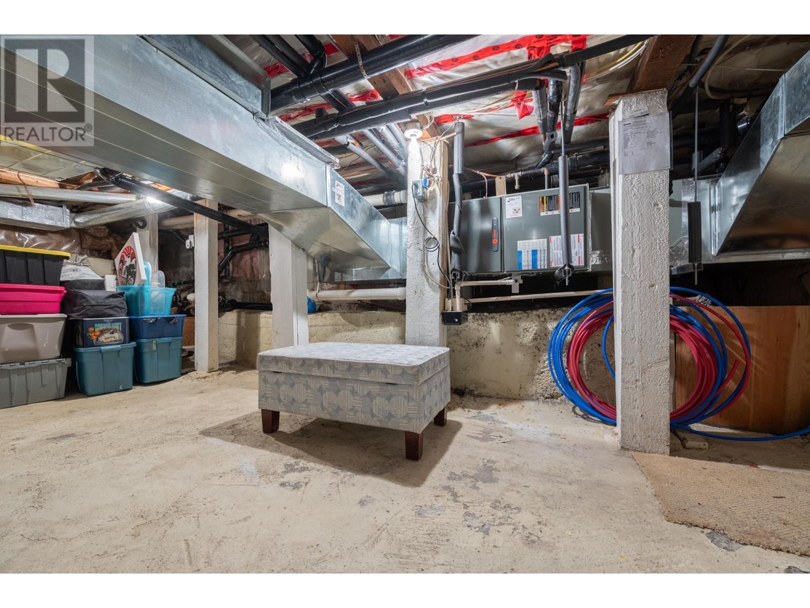 253 Royal Ave, Kamloops, British Columbia  V2B 3P4 - Photo 61 - 181097