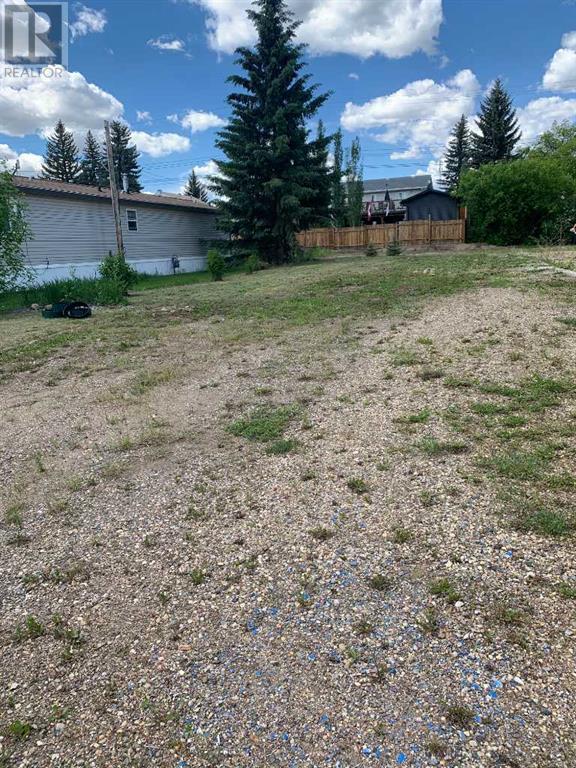 Property at 5036 47 Street image 4