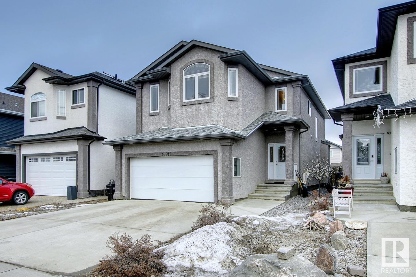 16911 54 ST NW, edmonton, Alberta