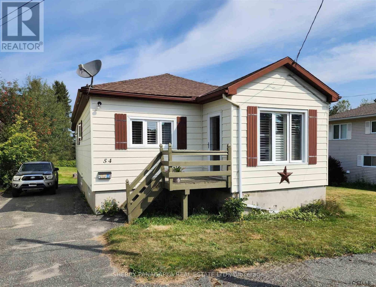 52 & 54 WISHMAN STREET, Kirkland Lake, Ontario