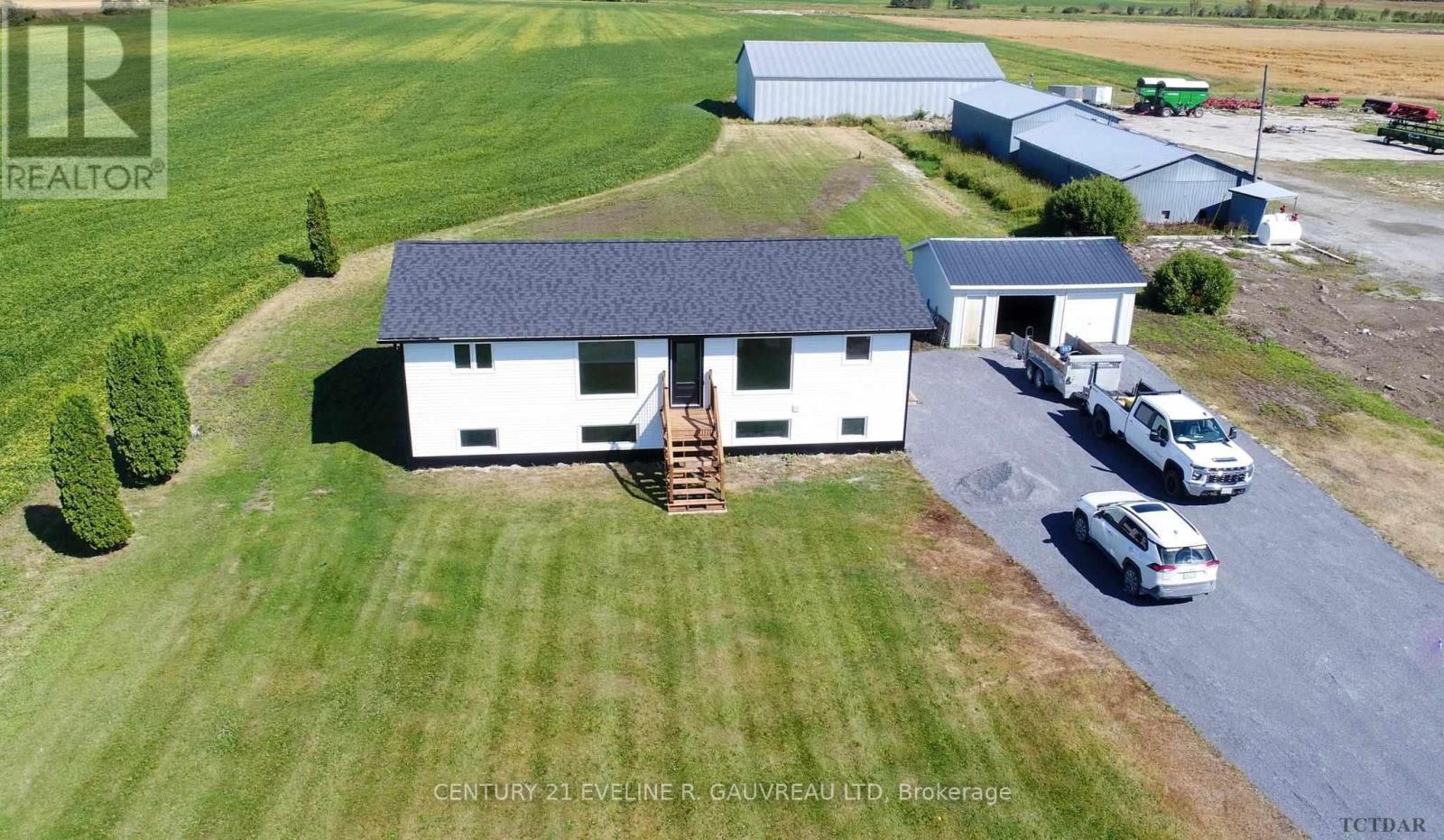 245147 569, Evanturel, Ontario  P0J 1H0 - Photo 1 - T9293288