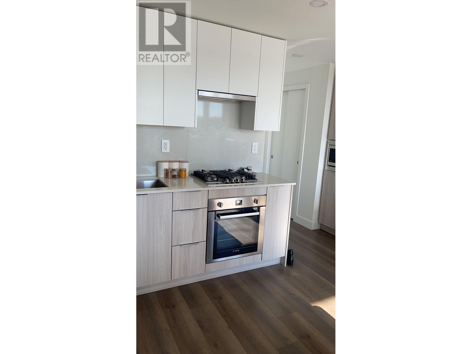 1604 901 Lougheed Highway, Coquitlam, British Columbia  V3K 3T3 - Photo 3 - R2929360