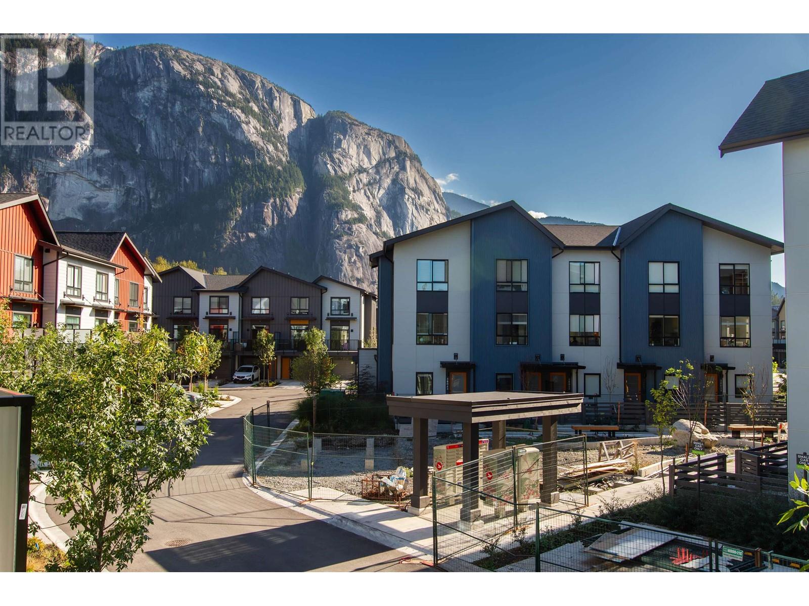 1403 SHOAL WAY, squamish, British Columbia