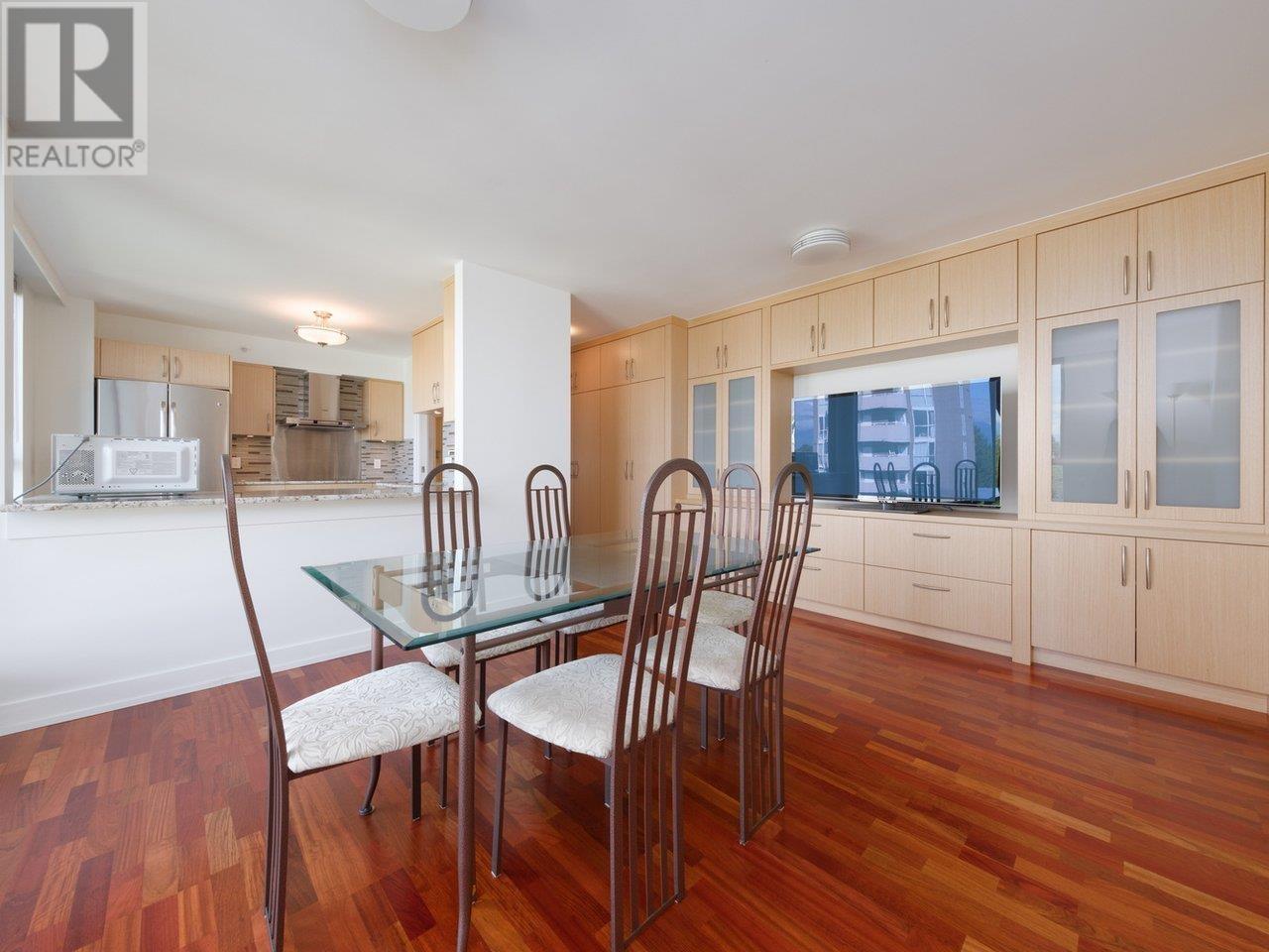 Listing Picture 15 of 40 : 802 2108 W 38TH AVENUE, Vancouver / 溫哥華 - 魯藝地產 Yvonne Lu Group - MLS Medallion Club Member