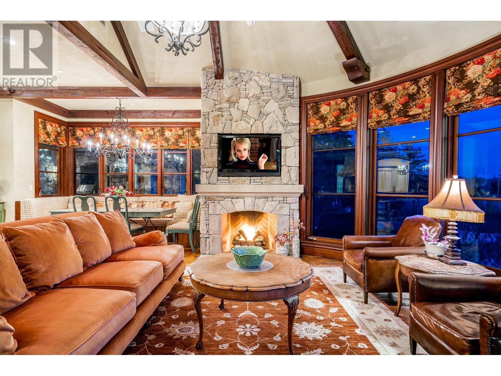 4672 Clovelly Walk, West Vancouver, British Columbia  V7W 1H5 - Photo 6 - R2929083
