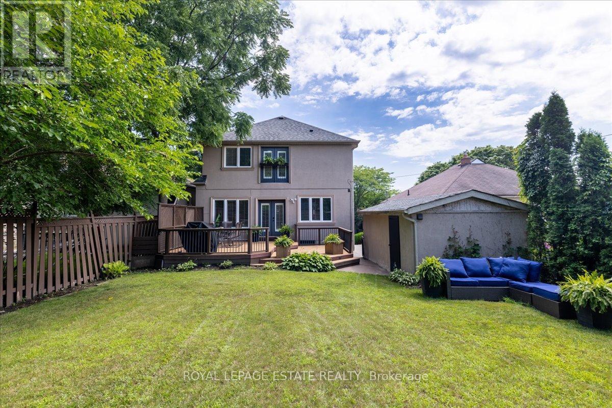 30 Doddington Drive, Toronto (Stonegate-Queensway), Ontario  M8Y 1S4 - Photo 33 - W9366243