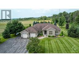 7042 THIRD LINE ROAD S, kars, Ontario