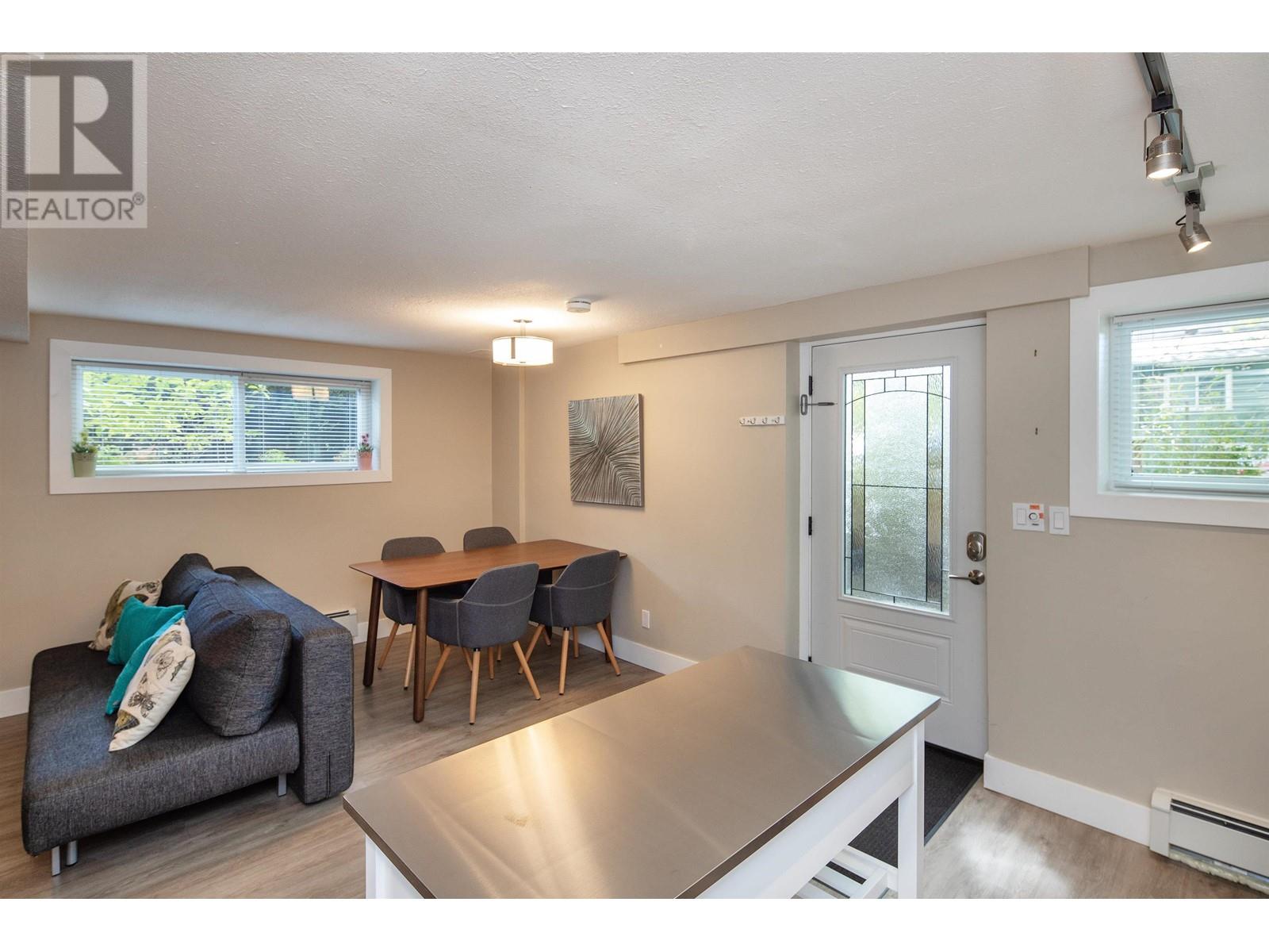 Listing Picture 23 of 33 : 195 W 12TH AVENUE, Vancouver / 溫哥華 - 魯藝地產 Yvonne Lu Group - MLS Medallion Club Member