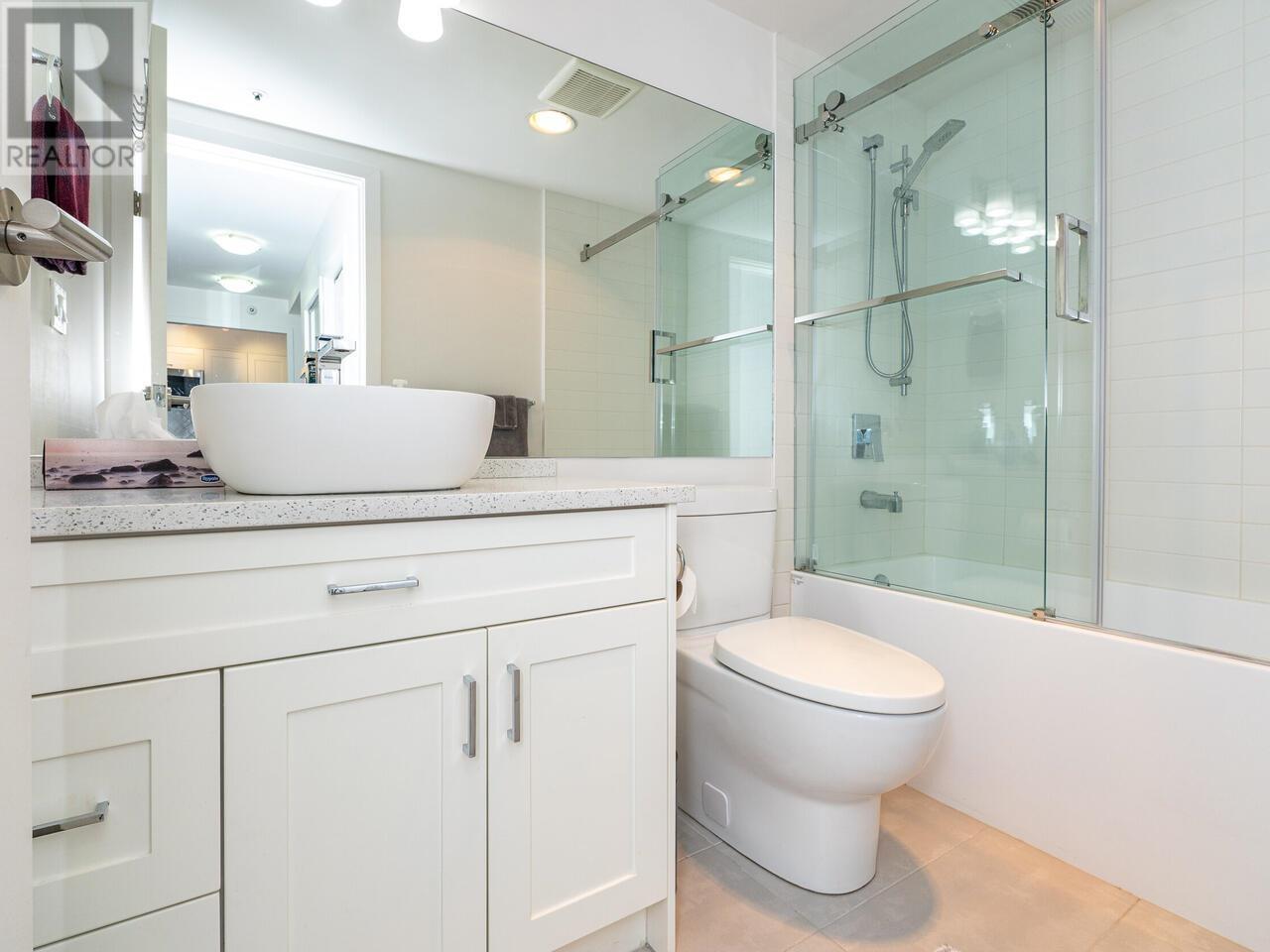 Listing Picture 17 of 21 : 2302 950 CAMBIE STREET, Vancouver / 溫哥華 - 魯藝地產 Yvonne Lu Group - MLS Medallion Club Member