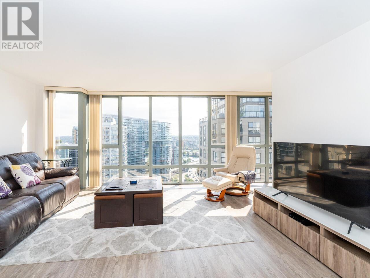 Listing Picture 2 of 21 : 2302 950 CAMBIE STREET, Vancouver / 溫哥華 - 魯藝地產 Yvonne Lu Group - MLS Medallion Club Member