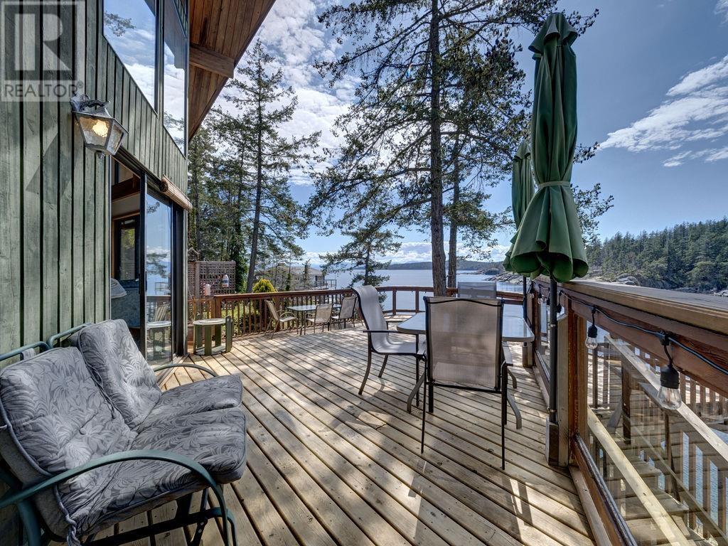 5301 Taylor Crescent, Halfmoon Bay, British Columbia  V0N 1Y2 - Photo 13 - R2929492