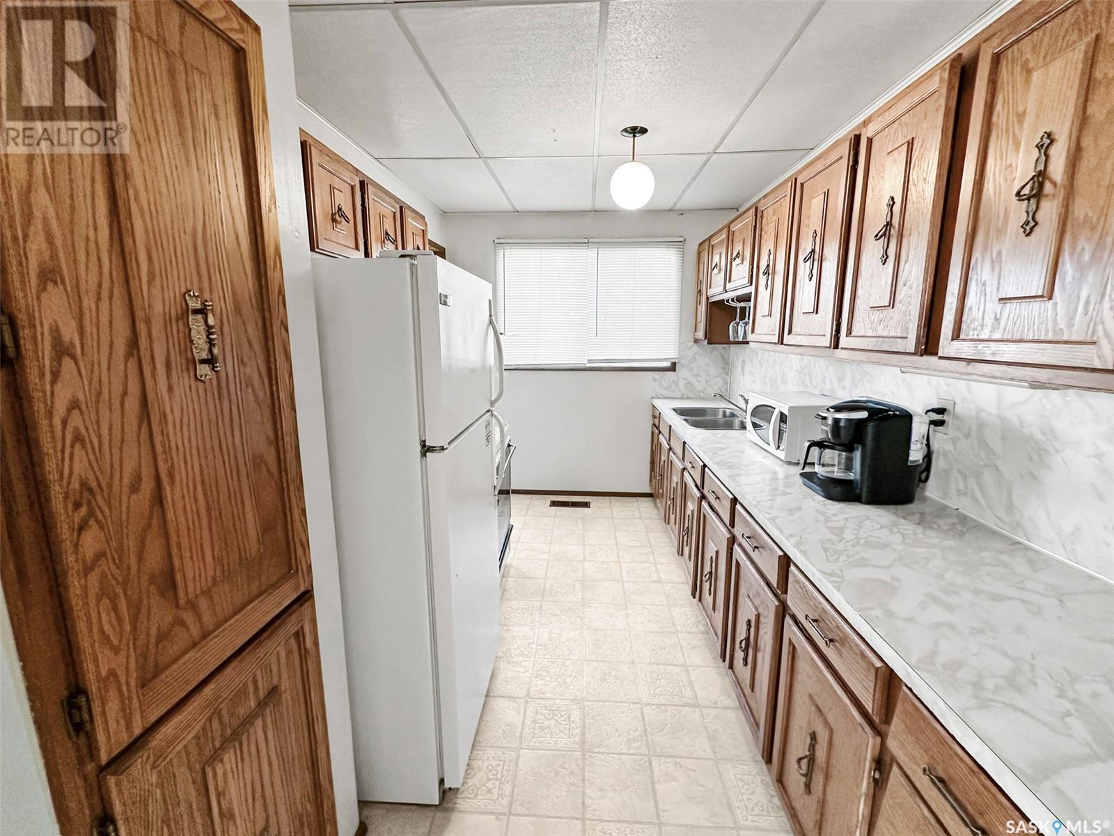 500 2nd Avenue Nw, Swift Current, Saskatchewan  S9H 0P9 - Photo 6 - SK984506