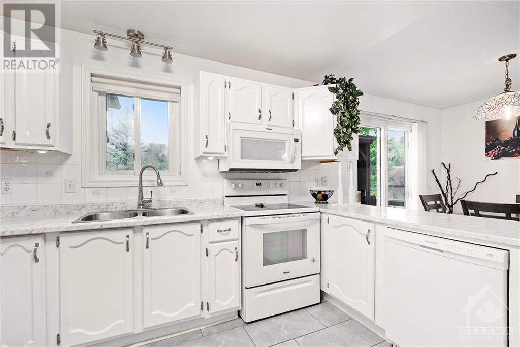 13065 Riverside DriveSouth Dundas, Ontario  K0C 1X0 - Photo 5 - X9520820