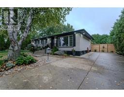 31 VARADI Avenue, brantford, Ontario