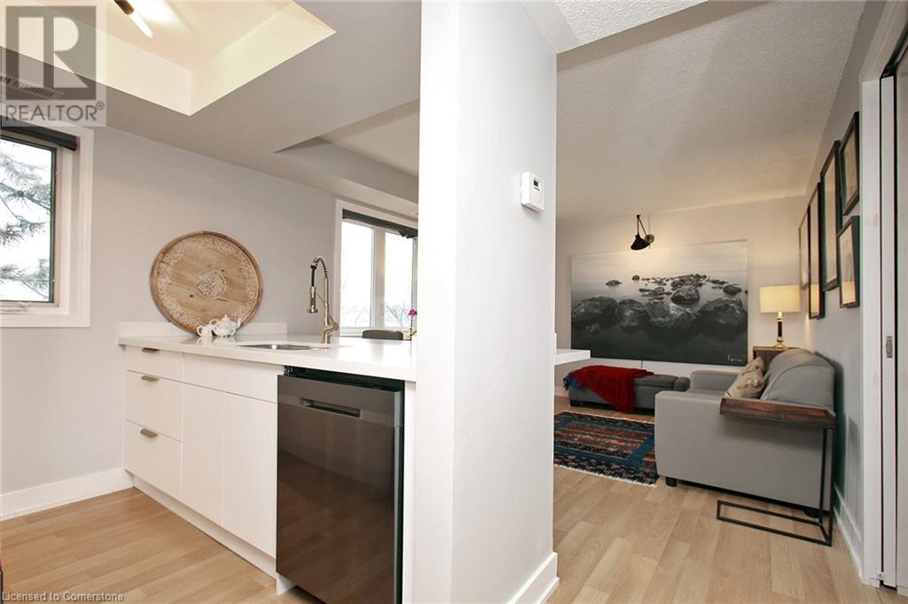 111 Bristol Road E Unit# 110, Mississauga, Ontario L4Z 3P6 - Photo 3 - 40652774