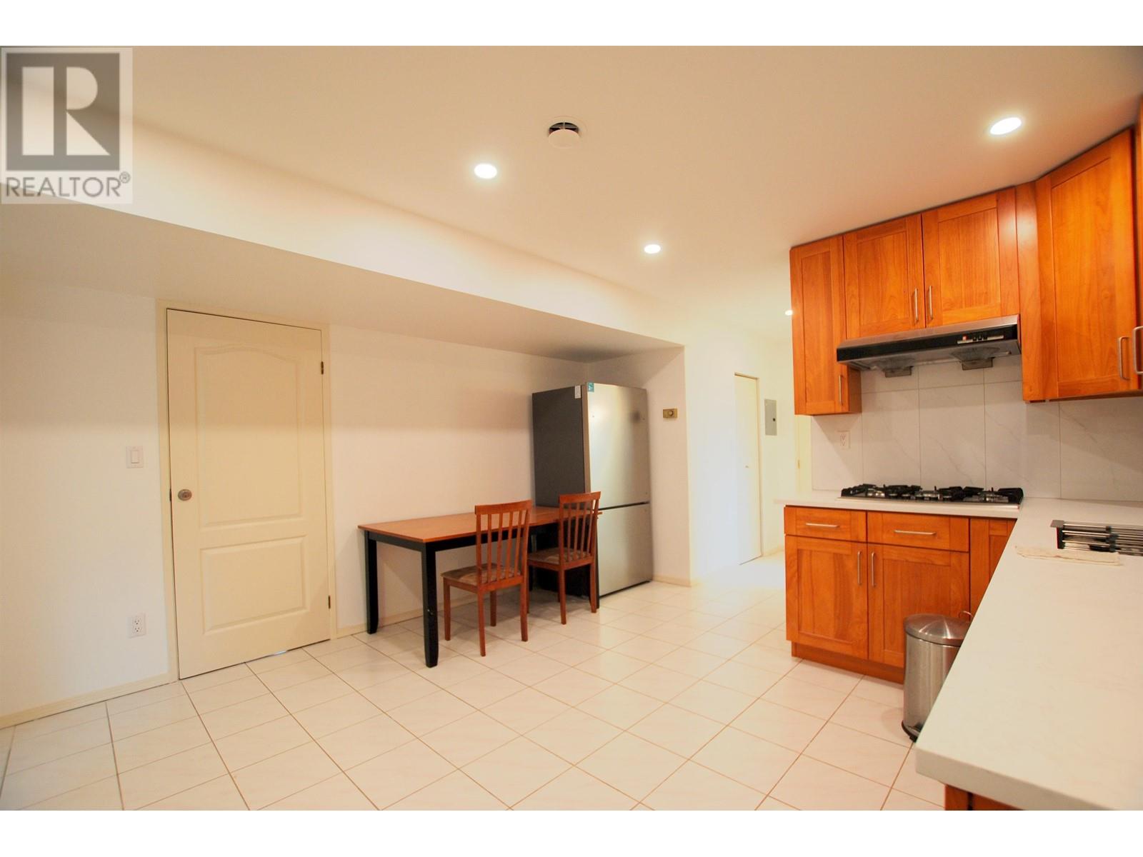 10611 TREPASSEY, Richmond, British Columbia One Percent Realty Ltd