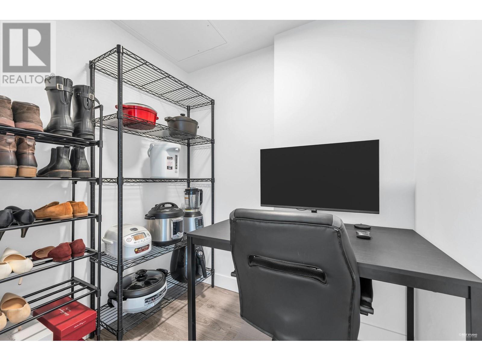 305 8121 Chester Street, Vancouver, British Columbia  V5X 0J9 - Photo 5 - R2928696