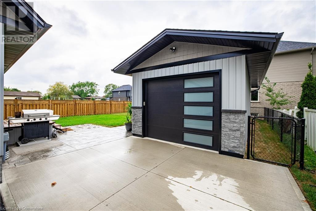 29 Sauer Avenue, Welland, Ontario  L3B 5H3 - Photo 25 - 40650646