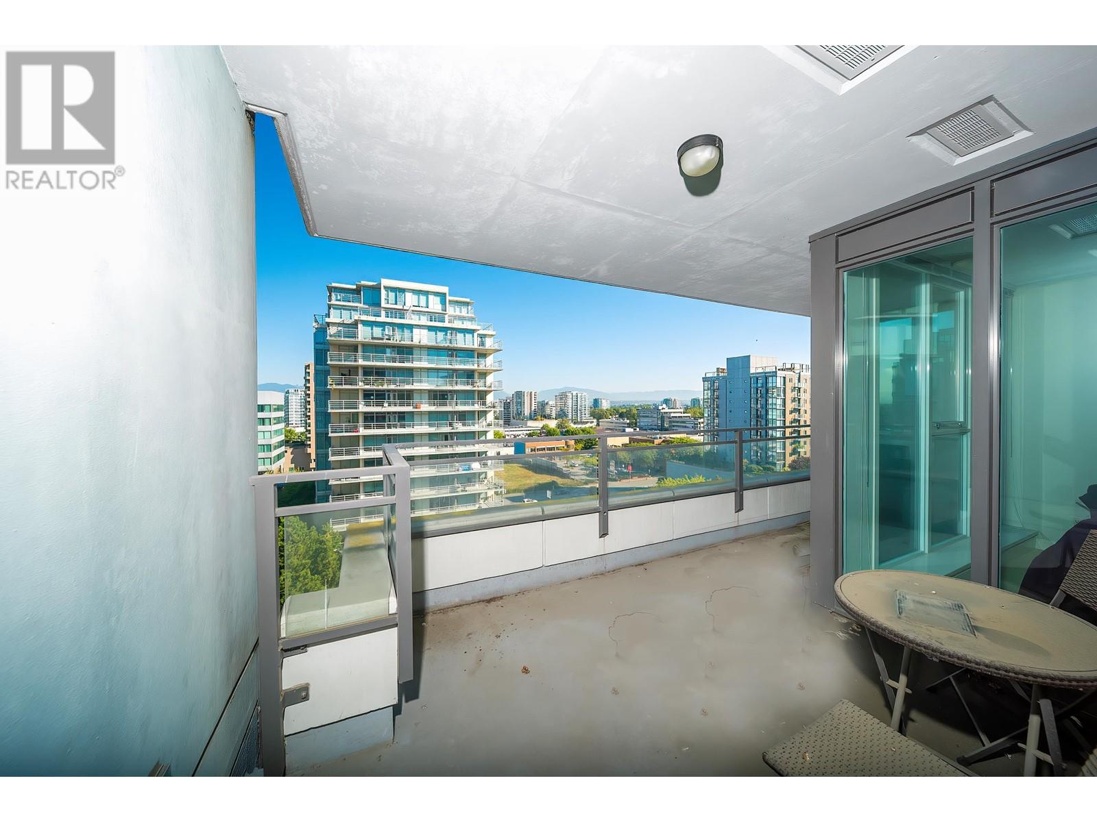 Listing Picture 25 of 37 : 1201 8033 SABA ROAD, Richmond / 烈治文 - 魯藝地產 Yvonne Lu Group - MLS Medallion Club Member